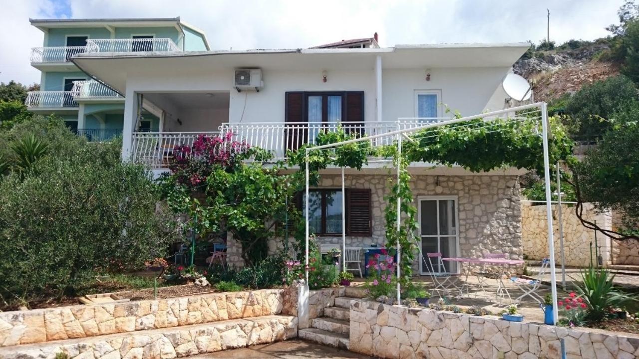 Apartments By The Sea Sevid, Trogir - 16897 Marina Exterior foto